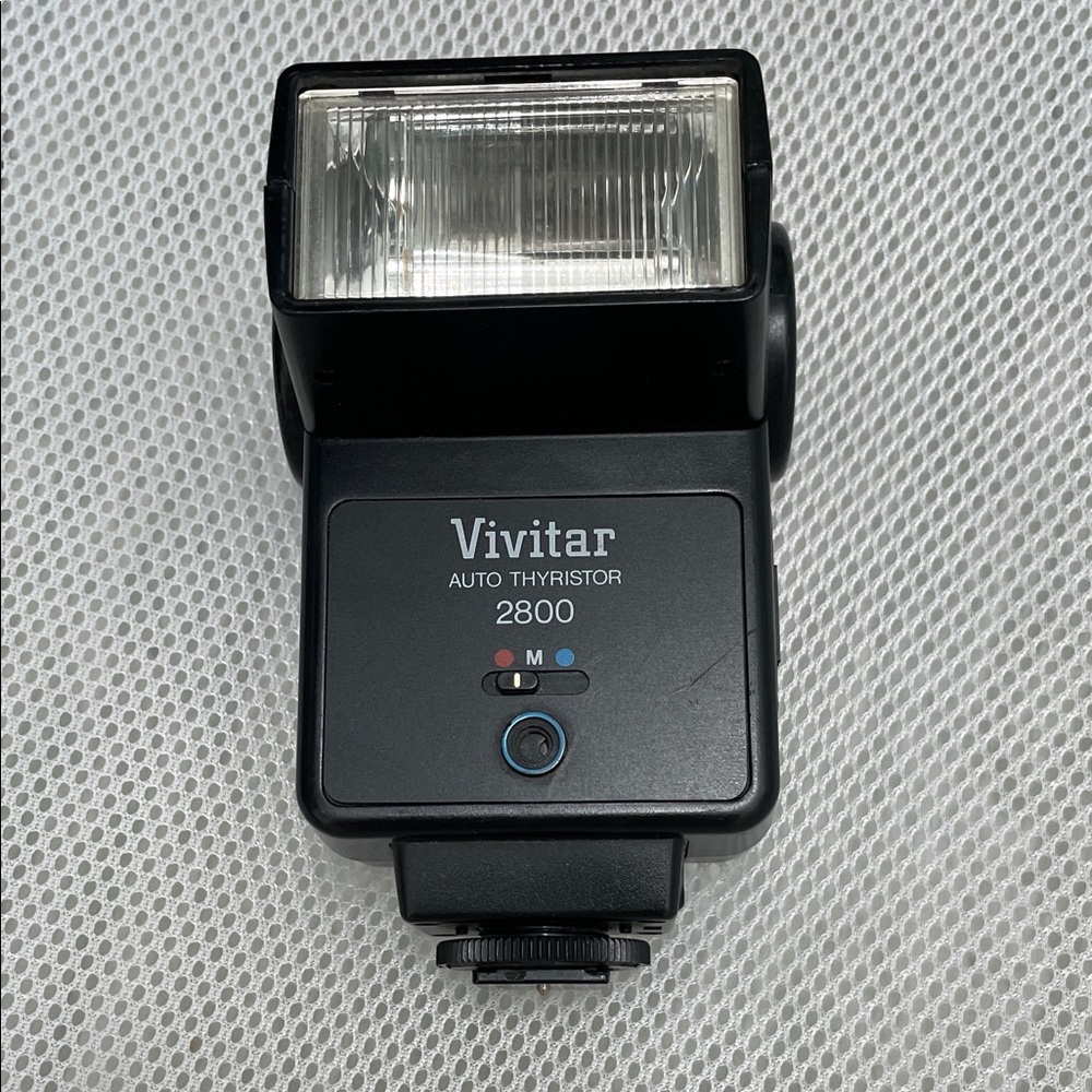 Vivitar 2800 Auto Thyristor Flash - Black